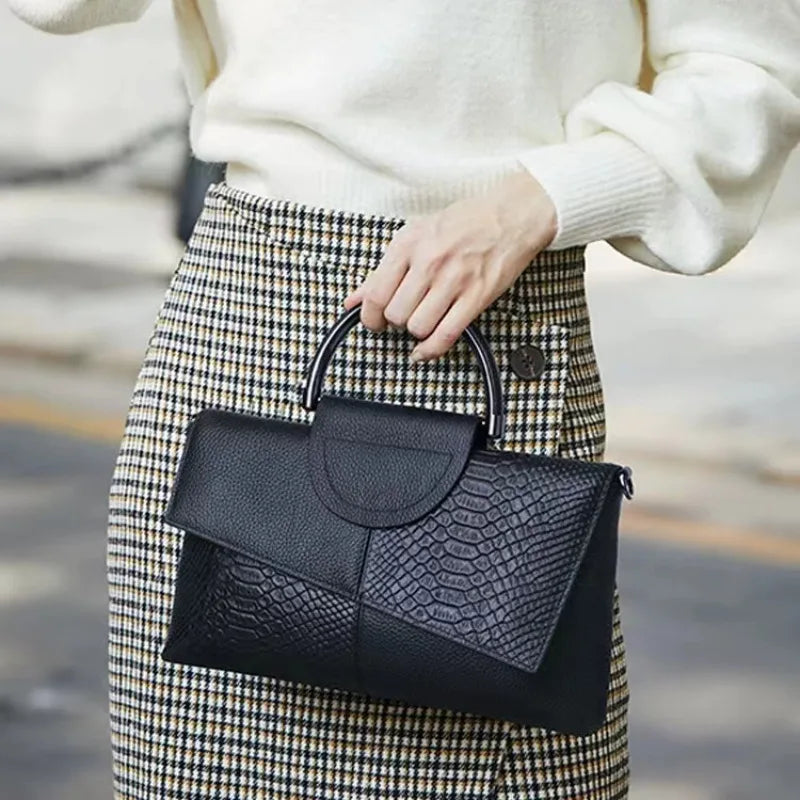 DOXXA GRACE l NOIR CLUTCH